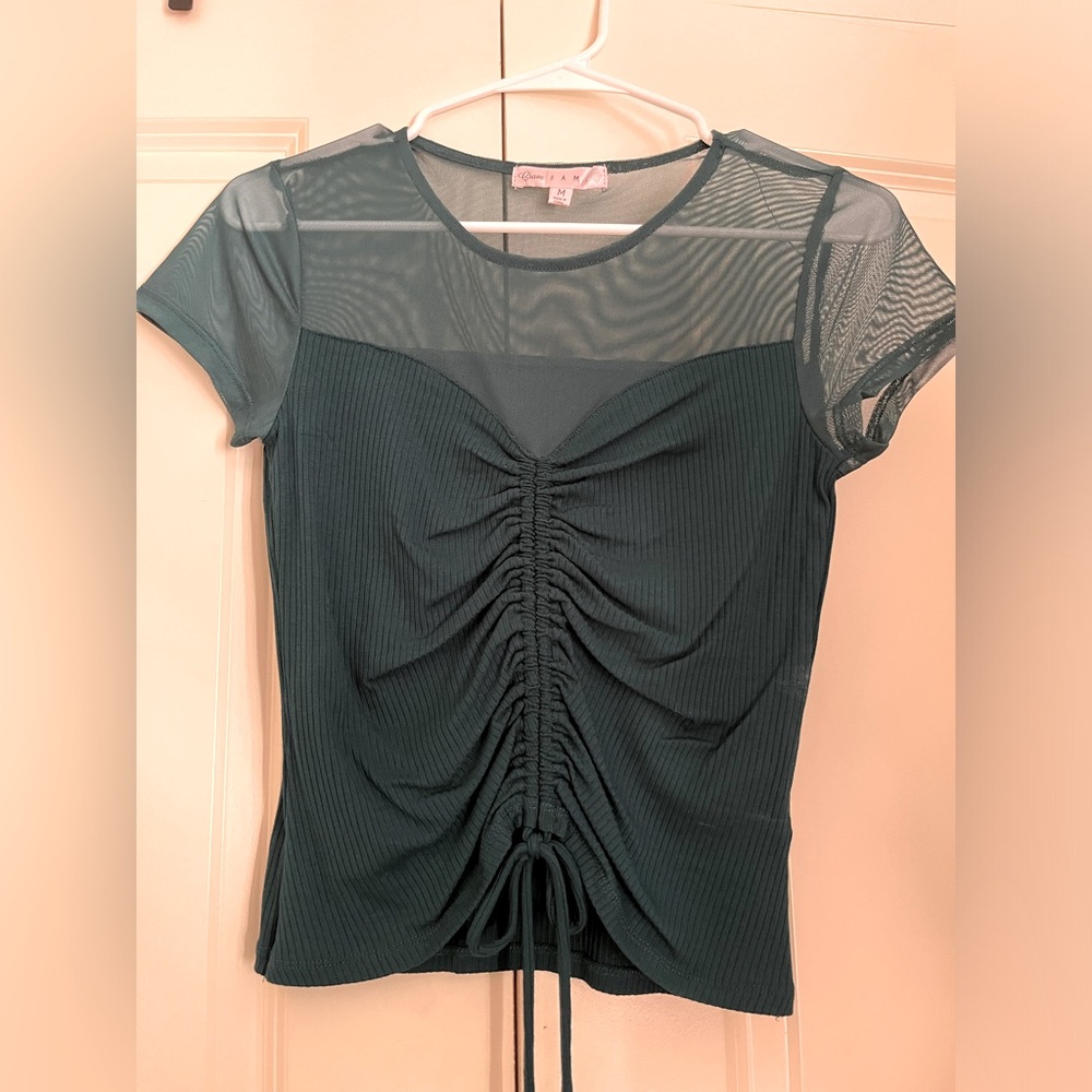 emerald green short sleeve top, size M
